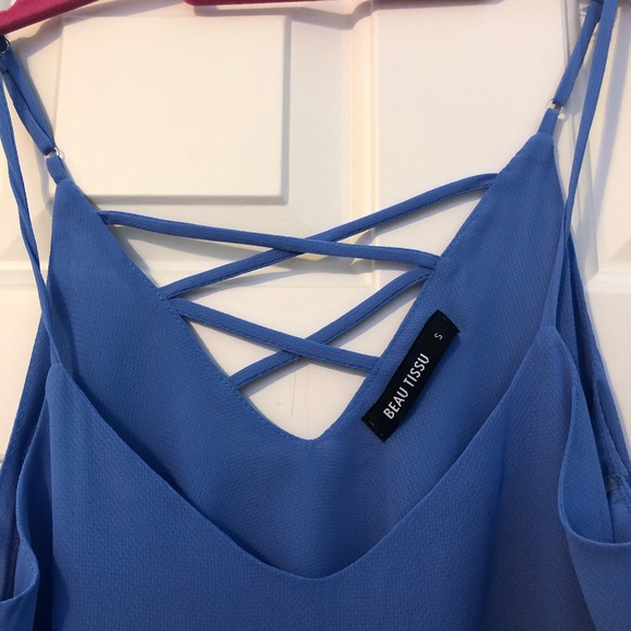 Adorable periwinkle tank - Picture 2 of 2